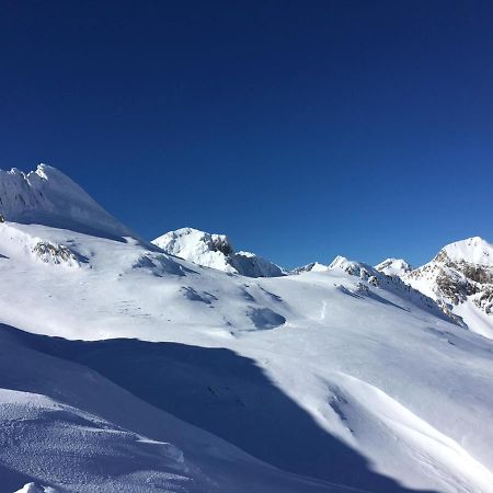 Apartamento Pirineo Aragones Sabiñánigo Екстериор снимка